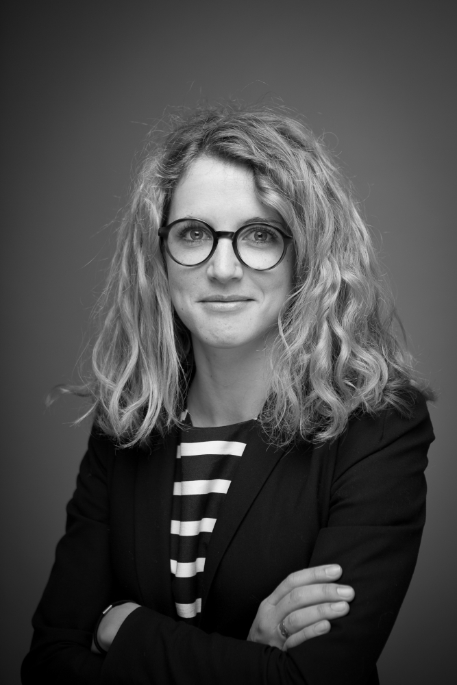 Photo de Maître Joséphine DE SONNEVILLE