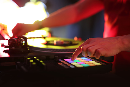 Lutte contre le bruit dans les discothèques et festivals
